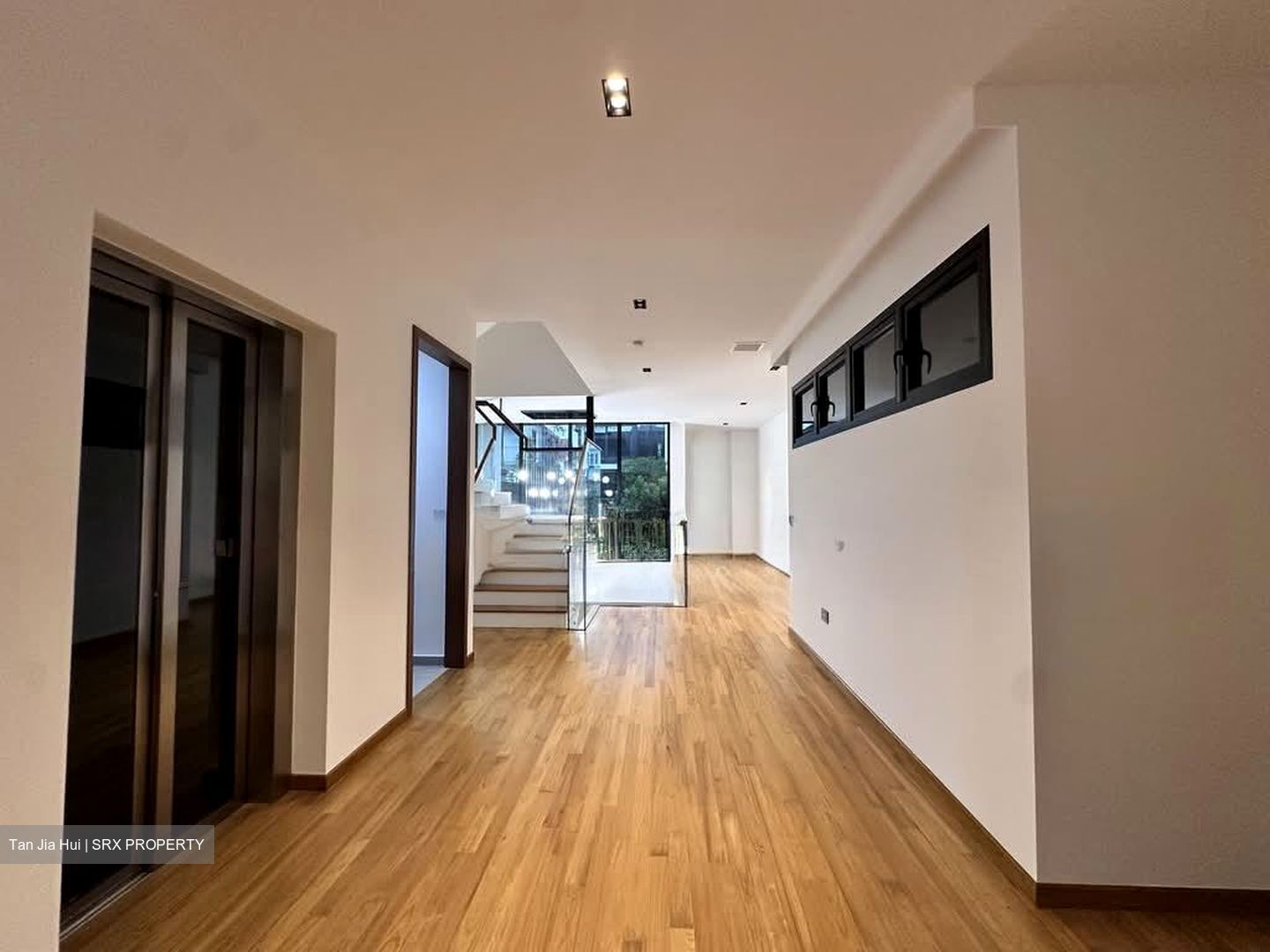 Sembawang Straits Estate (D27), Terrace #569125771